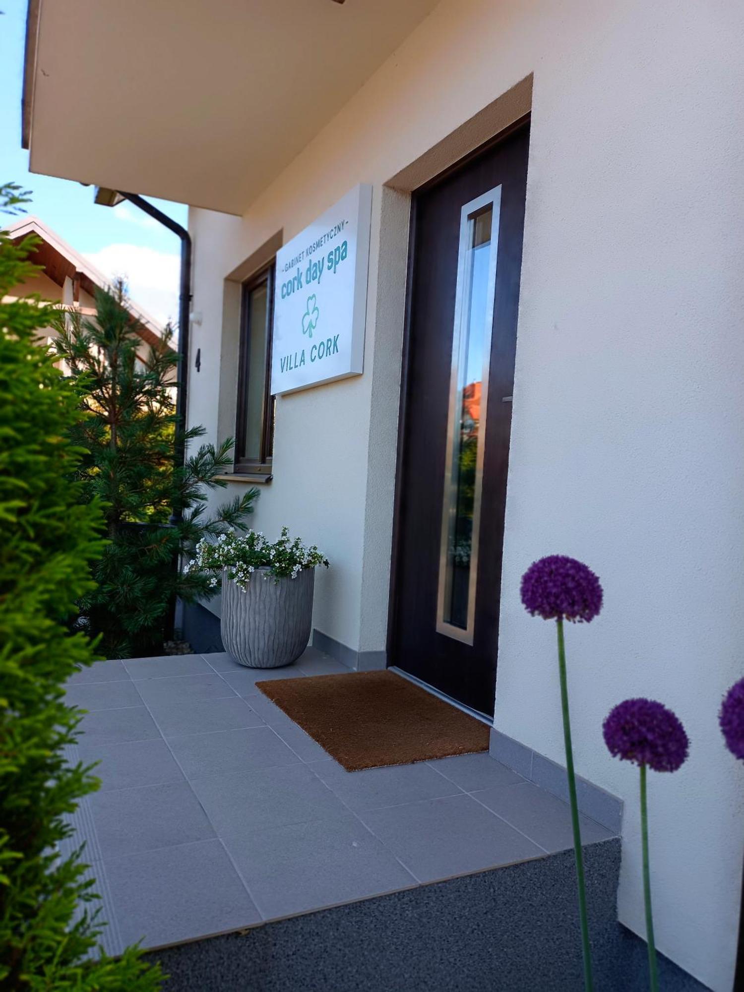Villa Cork Debki Exterior photo